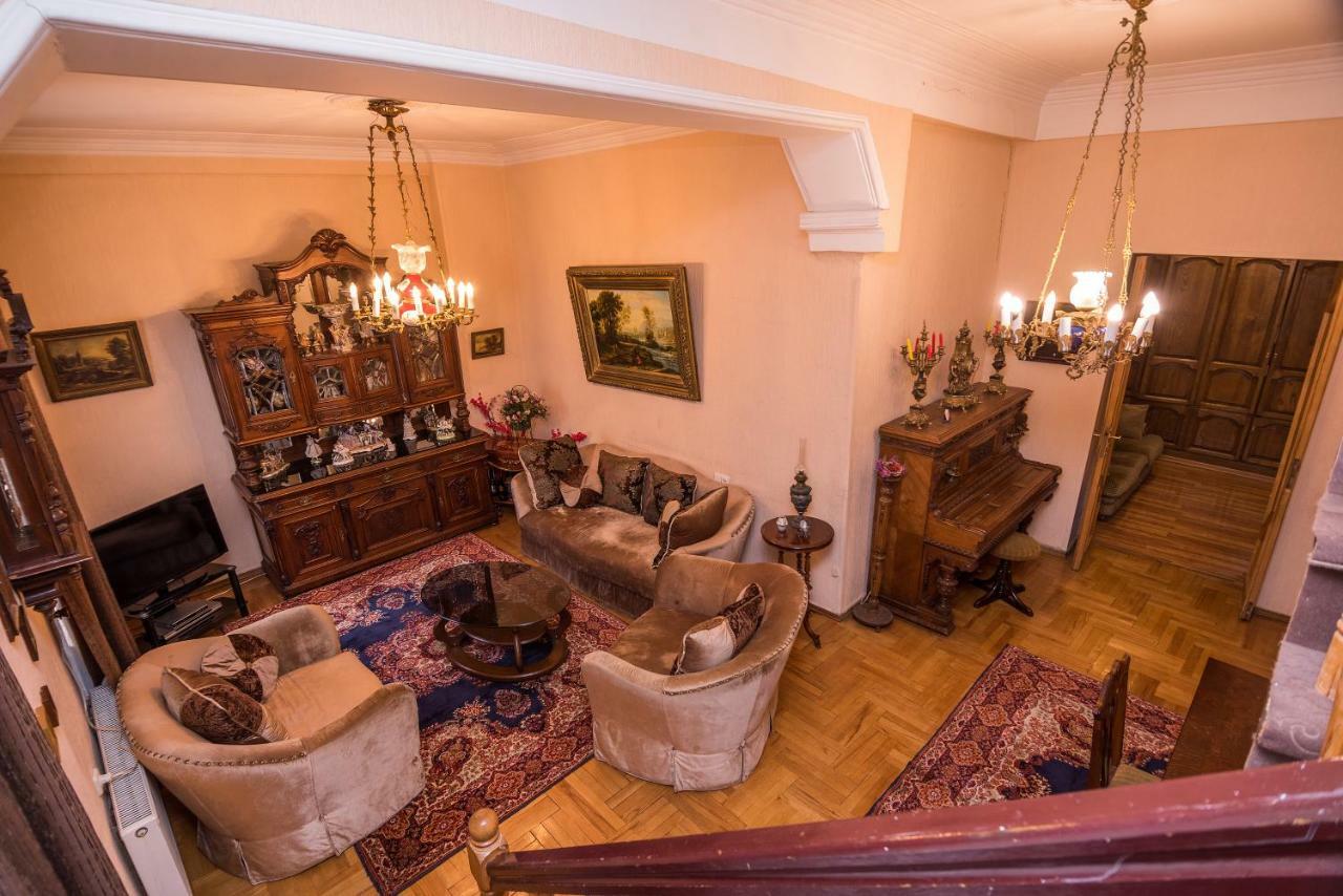 טביליסי Lia'S Guest House מראה חיצוני תמונה