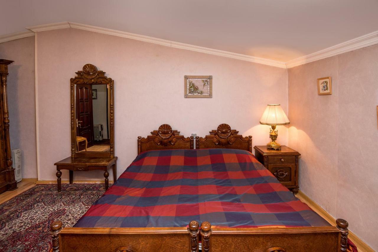 טביליסי Lia'S Guest House מראה חיצוני תמונה