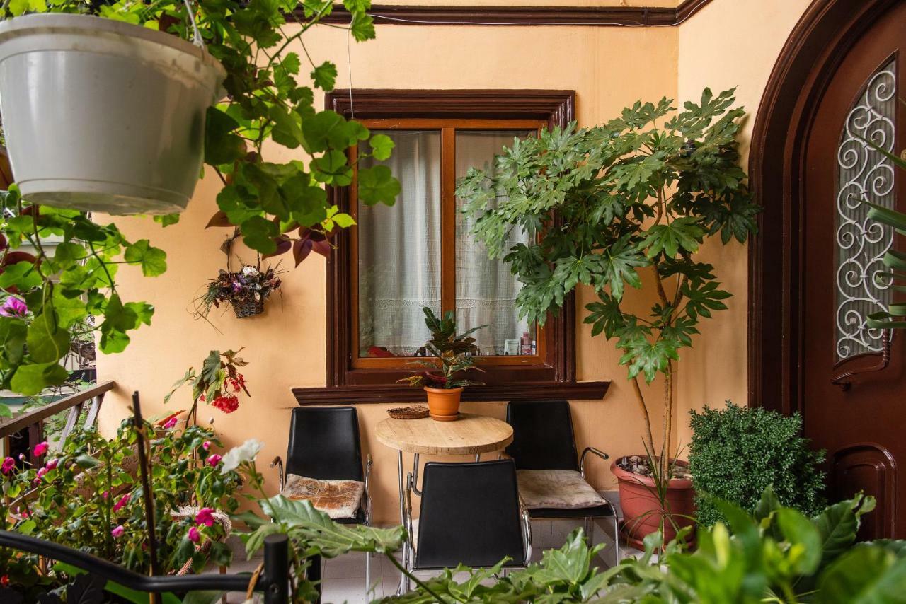טביליסי Lia'S Guest House מראה חיצוני תמונה