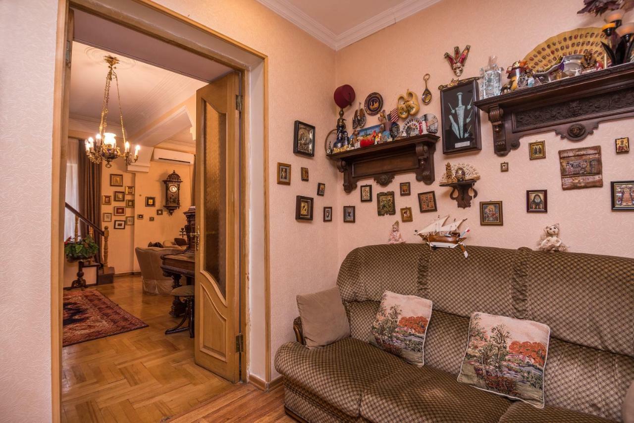 טביליסי Lia'S Guest House מראה חיצוני תמונה